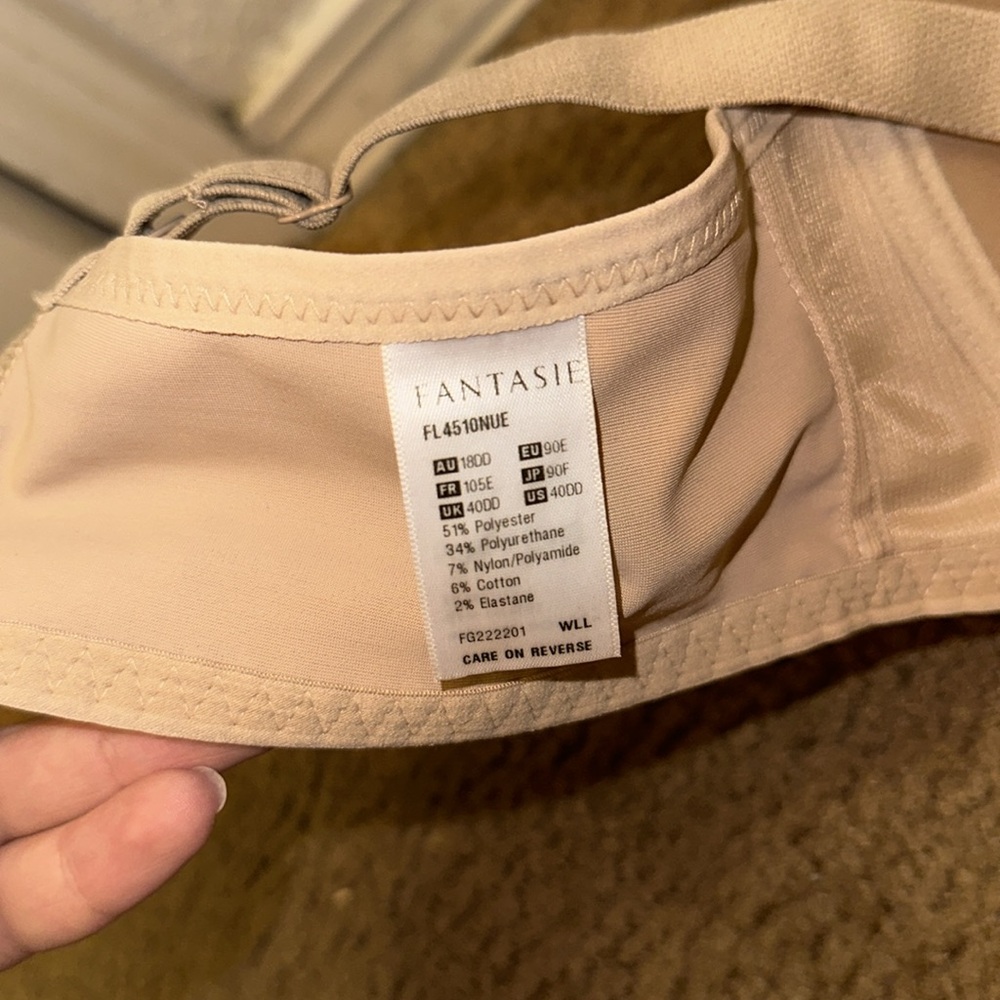 FANTASIE Smoothing T-Shirt Bra Nude 40DD - Picture 4 of 7